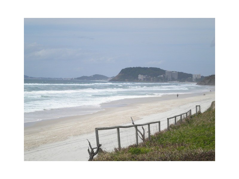 12B  Wave Street, Mermaid Beach QLD 4218