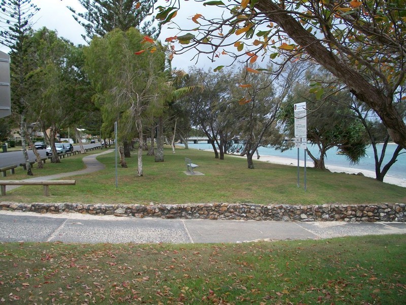 8/21 Bullimah Avenue, Burleigh Heads QLD 4220