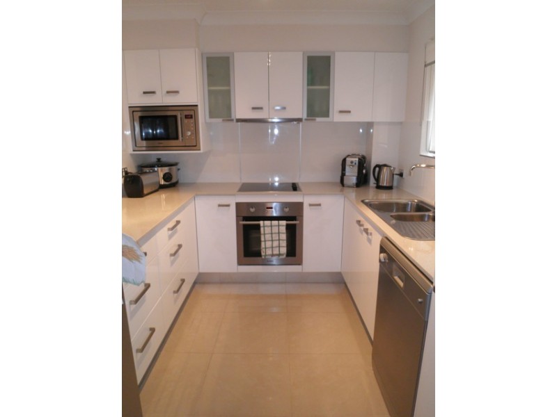 3/43 Duet Drive, Mermaid Waters QLD 4218