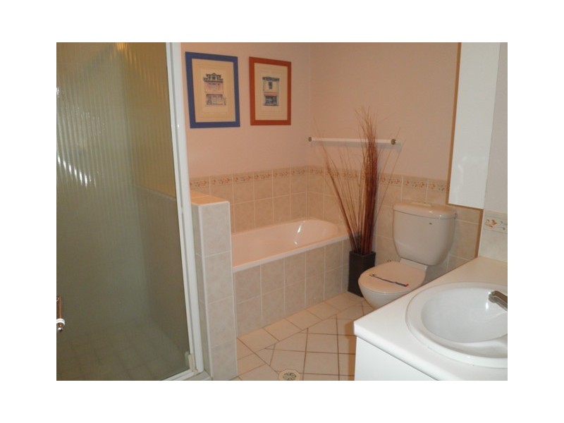 5/118 Albatross Avenue, Mermaid Beach QLD 4218