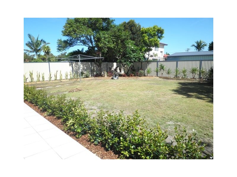 6 Toorak Park Avenue, Mermaid Waters QLD 4218