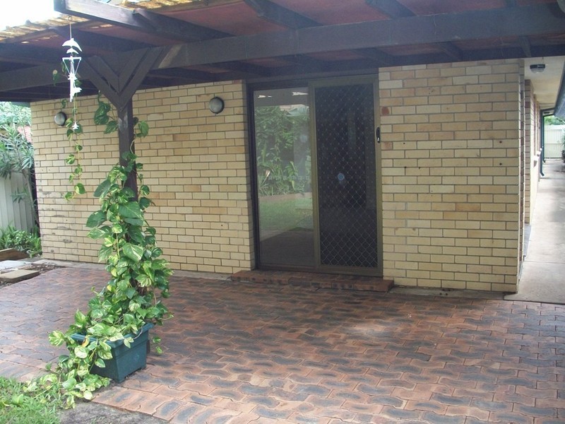 2/2295 GOLD COAST HIGHWAY, Mermaid Beach QLD 4218