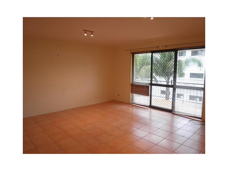 8/16  Monaco Street, Surfers Paradise QLD 4217