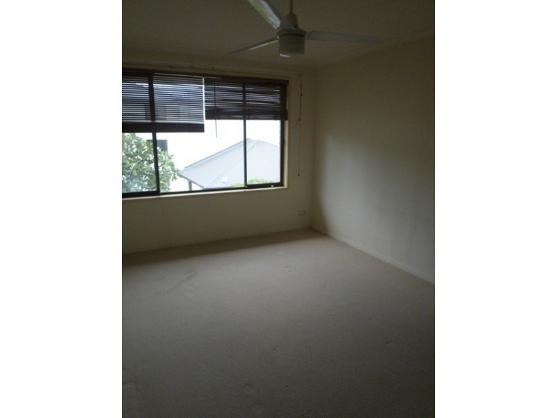 8/16  Monaco Street, Surfers Paradise QLD 4217