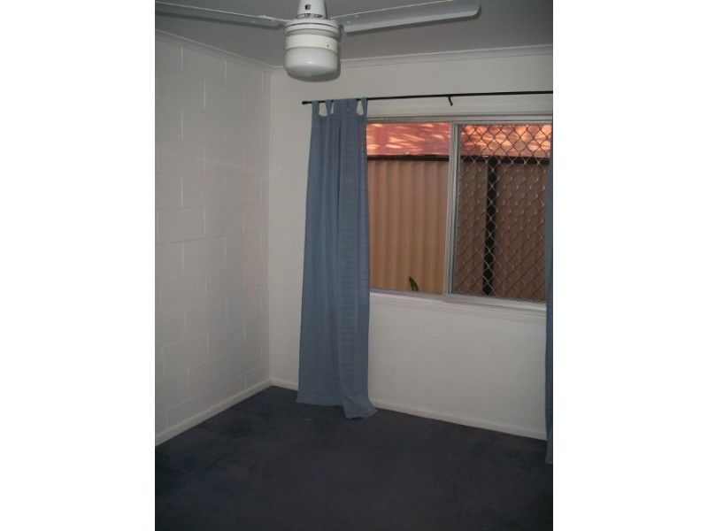 2/2293 GOLD COAST HIGHWAY, Mermaid Beach QLD 4218