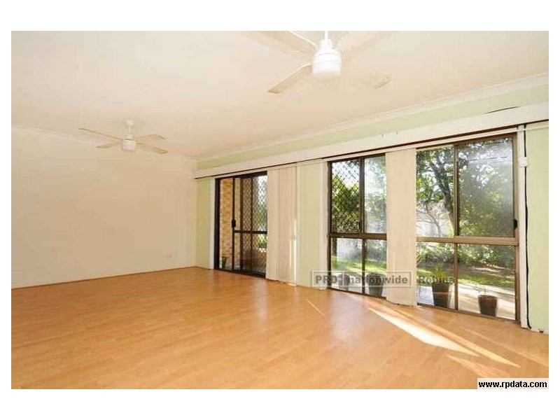 2/54 Karbunya Street, Mermaid Waters QLD 4218