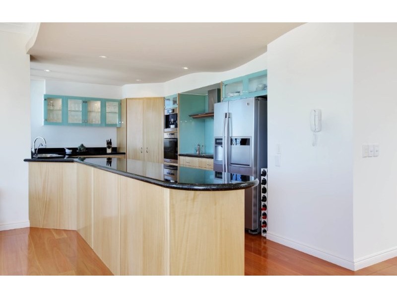 98 Hedges Avenue, Mermaid Beach QLD 4218