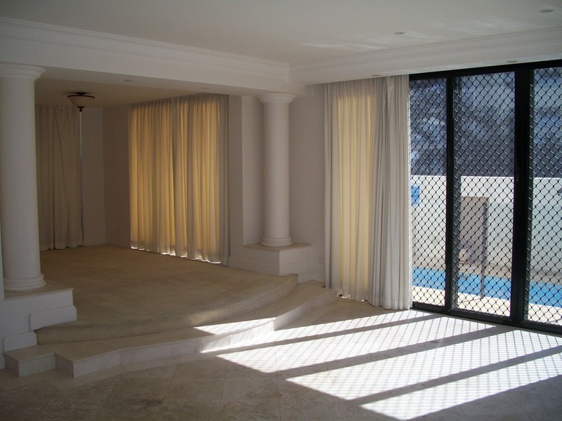 146b HEDGES AVENUE, Mermaid Beach QLD 4218