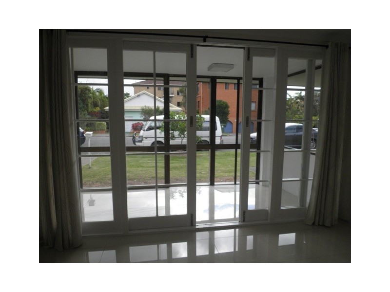 76 Petrel Avenue, Mermaid Beach QLD 4218