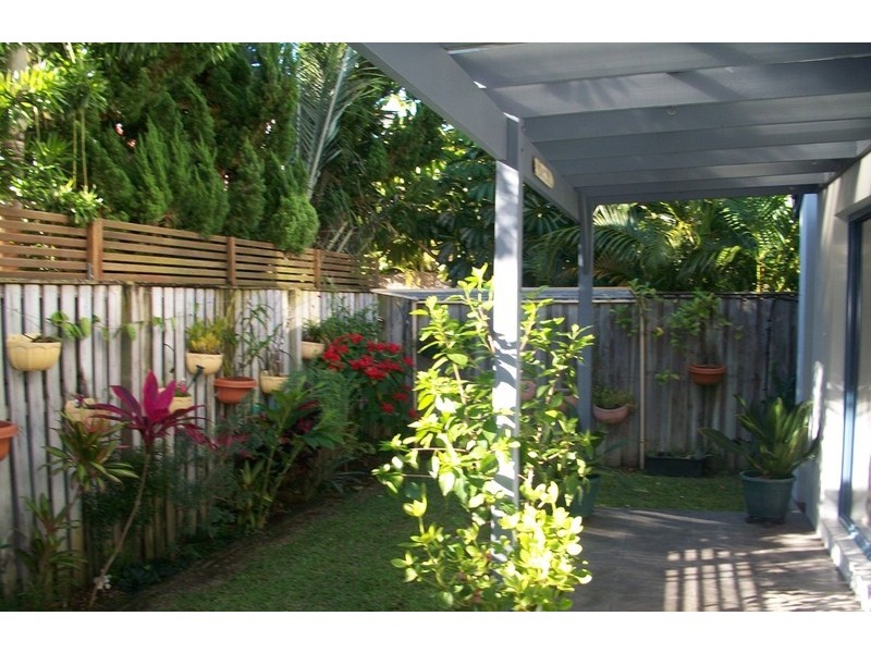 2/31 Tamborine Street, Mermaid Beach QLD 4218