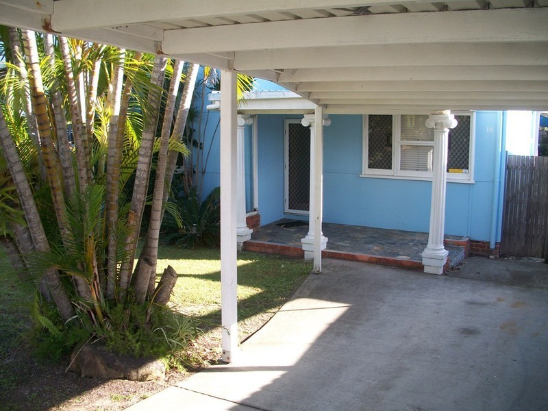 18 PETREL AVE, Mermaid Beach QLD 4218