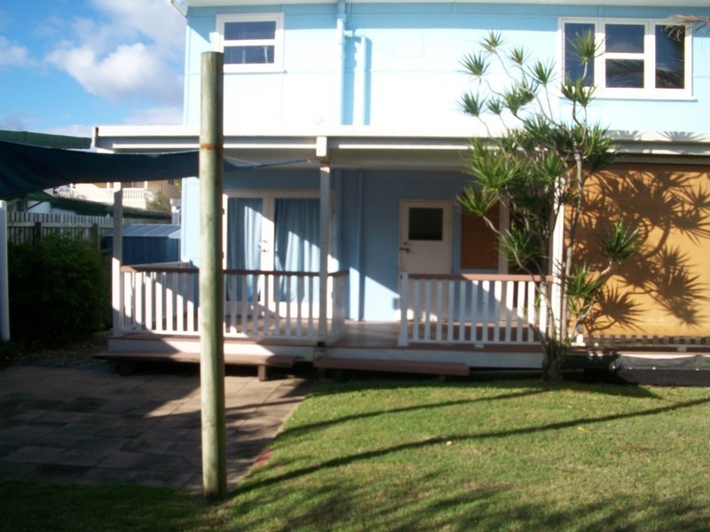 18 PETREL AVE, Mermaid Beach QLD 4218