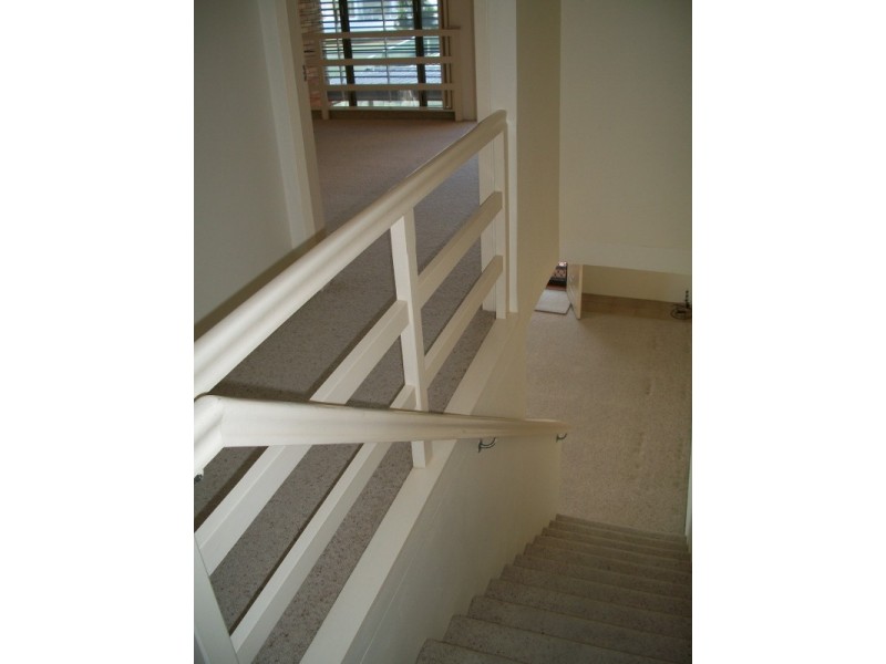 21/37 Hooker Boulevarde, Broadbeach Waters QLD 4218