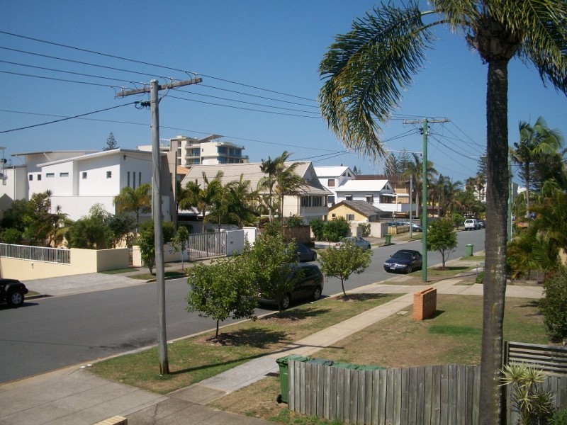 2/42-44 SUNBRITE AVENUE, Mermaid Beach QLD 4218