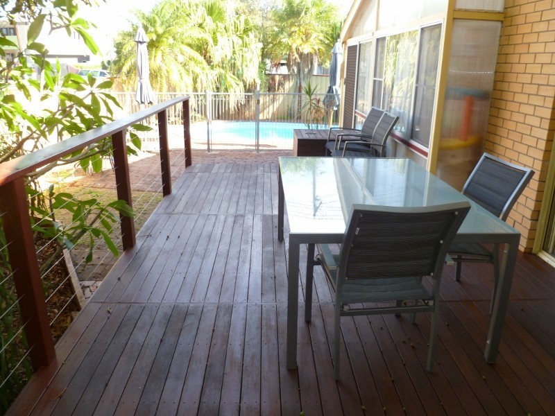 27 Banksia Broadway, Burleigh Waters QLD 4220