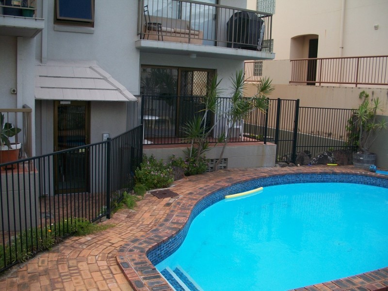 Unit 3/26 Albatross Avenue, Mermaid Beach QLD 4218