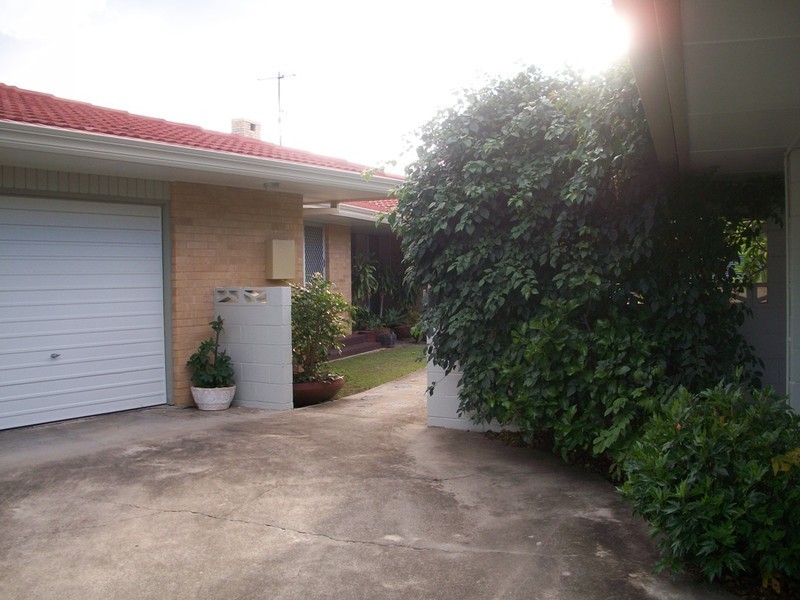 9 LA SCALA COURT, Isle Of Capri QLD 4217