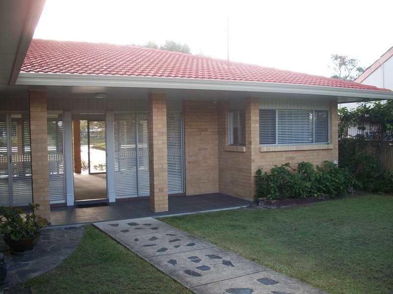 9 LA SCALA COURT, Isle Of Capri QLD 4217