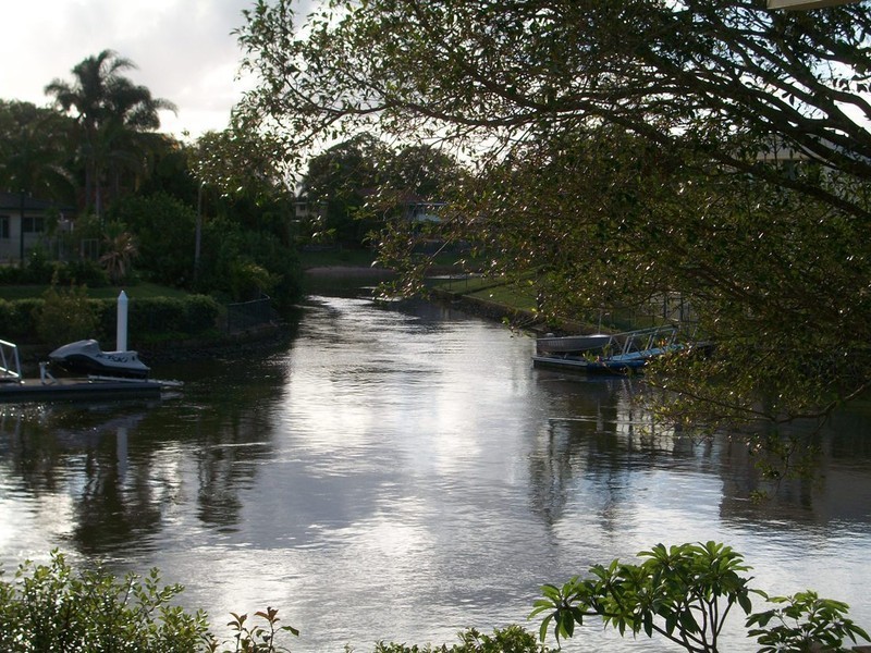 9 LA SCALA COURT, Isle Of Capri QLD 4217