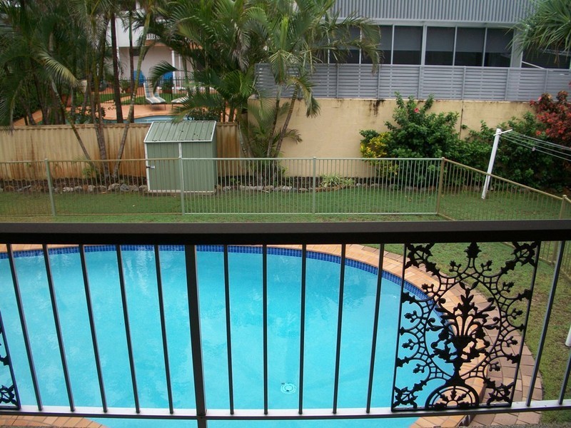 6/17 Seashell Avenue, Mermaid Beach QLD 4218