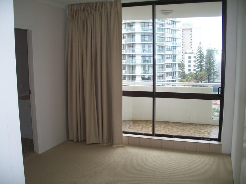 26/10 CLIFFORD STREET, Surfers Paradise QLD 4217