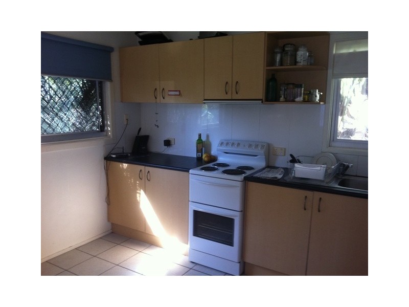 2/12 Seagull Avenue, Mermaid Beach QLD 4218
