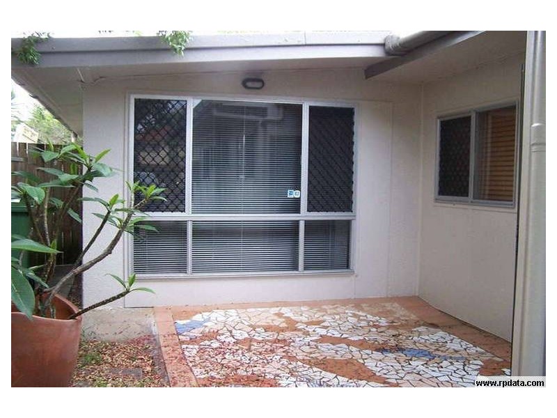 1/12 Seagull Ave, Mermaid Beach QLD 4218