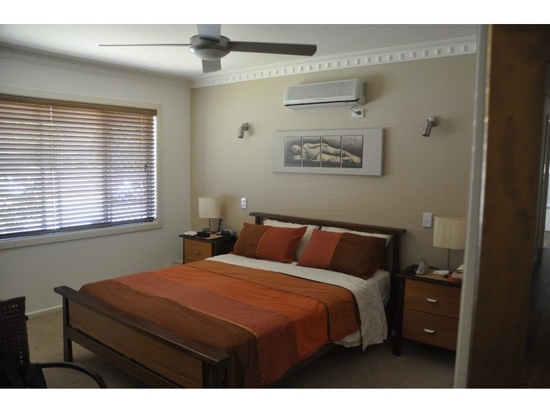 25  DALPURA STREET, Surfers Paradise QLD 4217