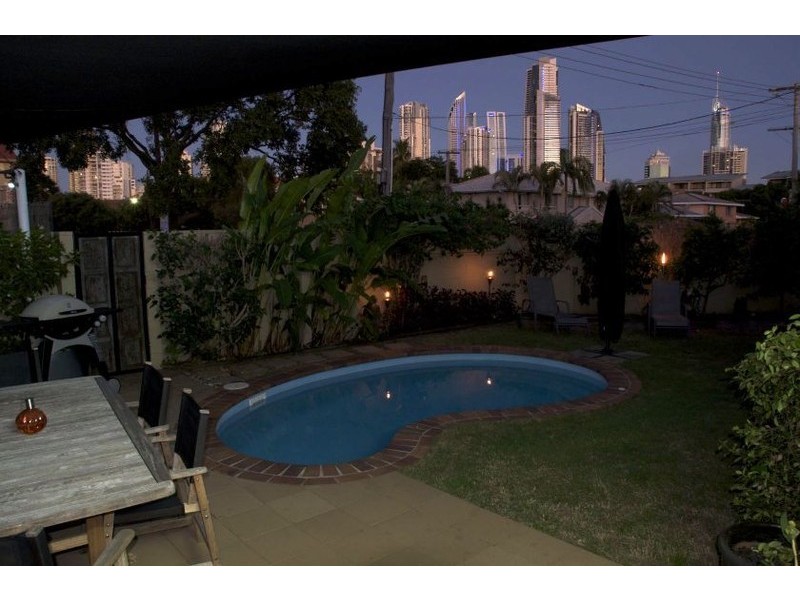 25  DALPURA STREET, Surfers Paradise QLD 4217