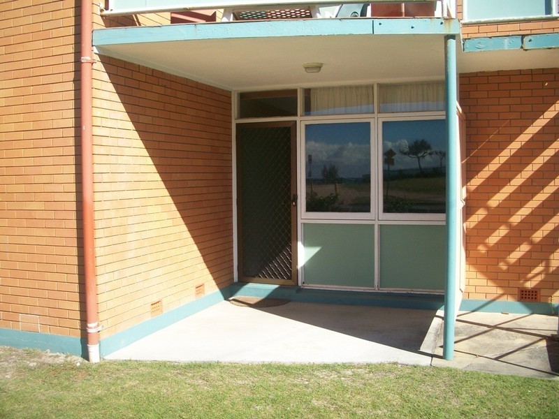 1/144 Marine Parade, Miami QLD 4220