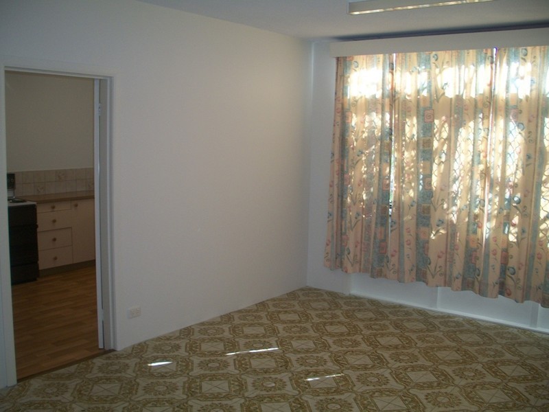 1/144 Marine Parade, Miami QLD 4220