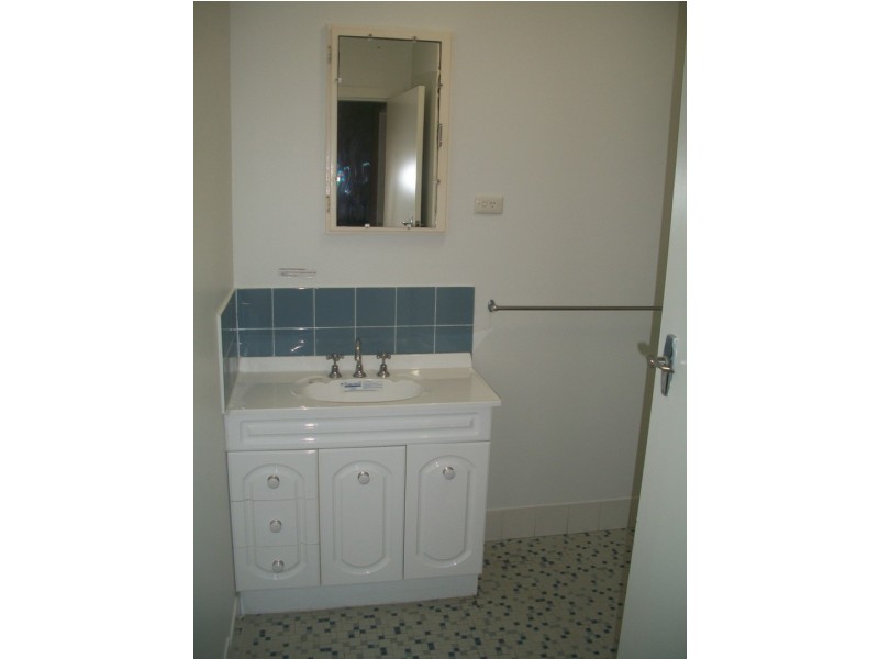 1/144 Marine Parade, Miami QLD 4220