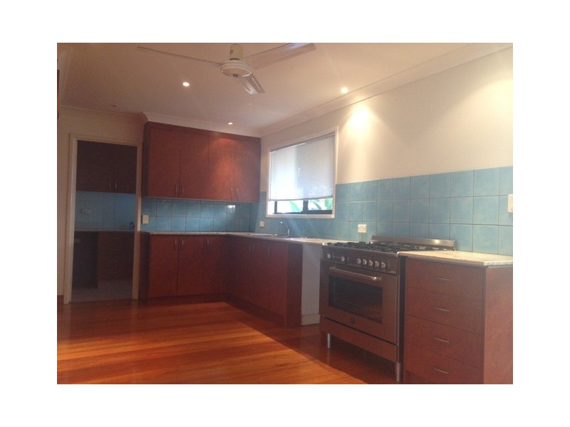 30 Namatjira Court, Broadbeach Waters QLD 4218