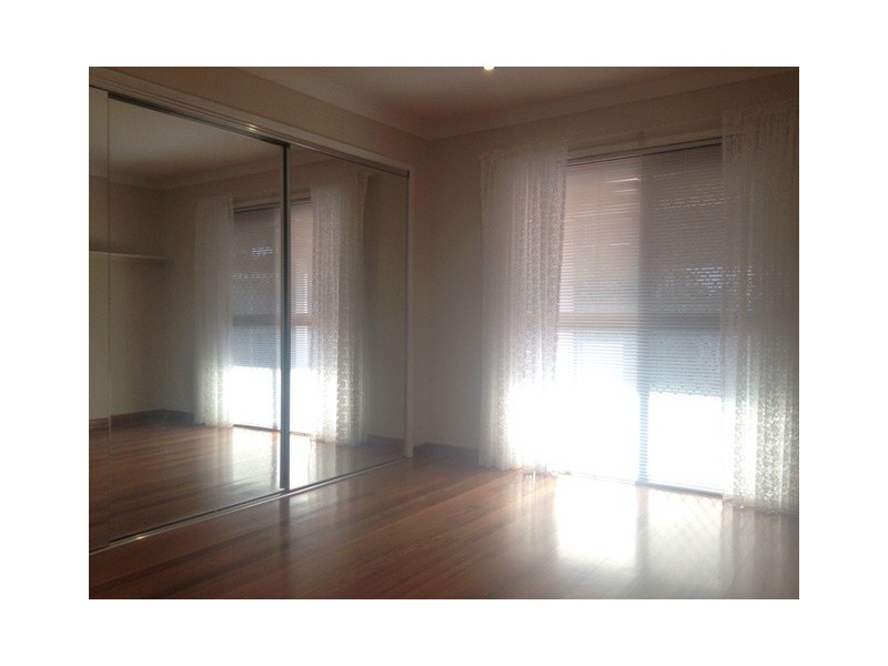 30 Namatjira Court, Broadbeach Waters QLD 4218