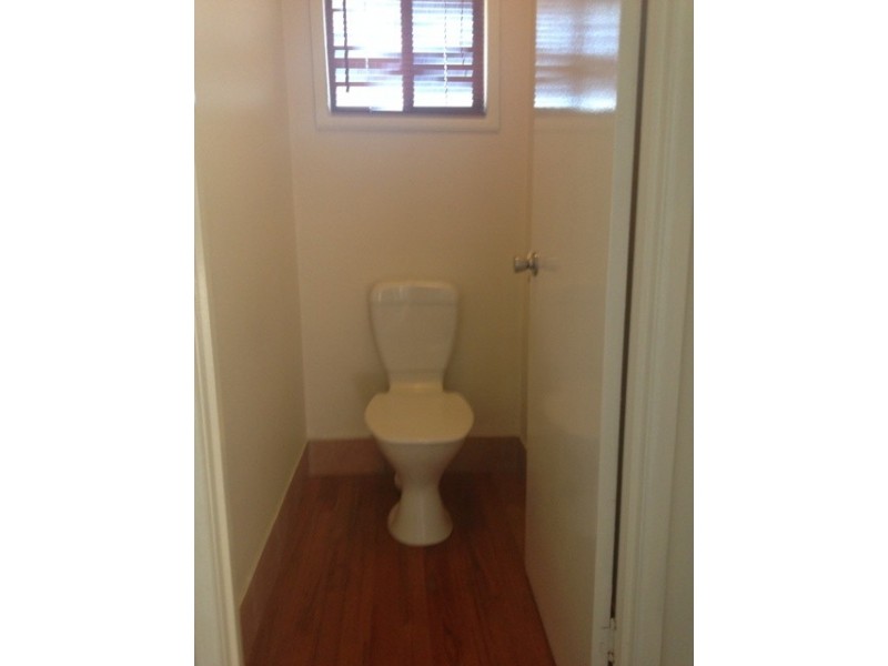 30 Namatjira Court, Broadbeach Waters QLD 4218