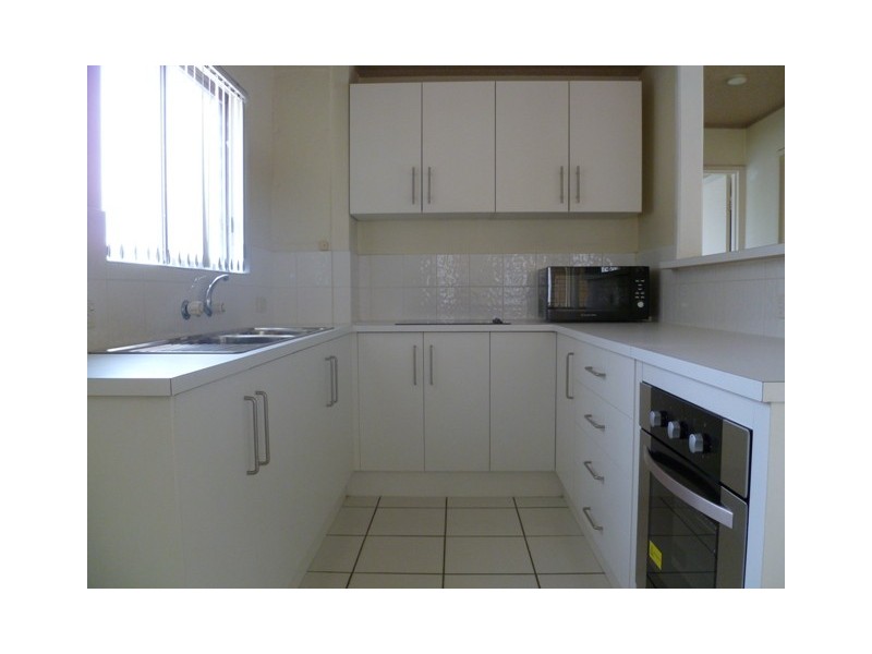 2/2253 Gold Coast HIghway, Mermaid Beach QLD 4218
