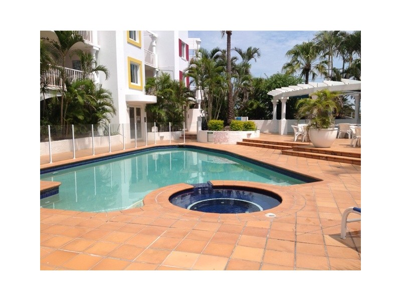 17/28 CHAIRLIFT AVENUE, Nobby Beach QLD 4218