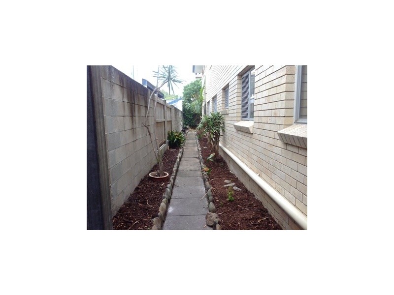 2/9 Seagull Avenue, Mermaid Beach QLD 4218