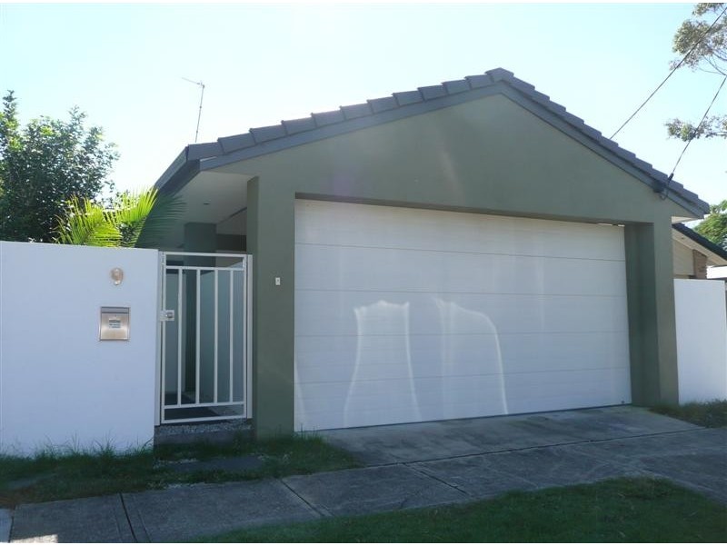 9 Bardon Avenue, Miami QLD 4220