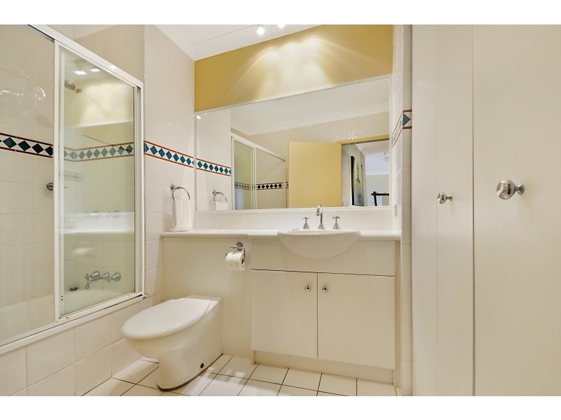 A32 Magic Mountain Apartments, Miami QLD 4220