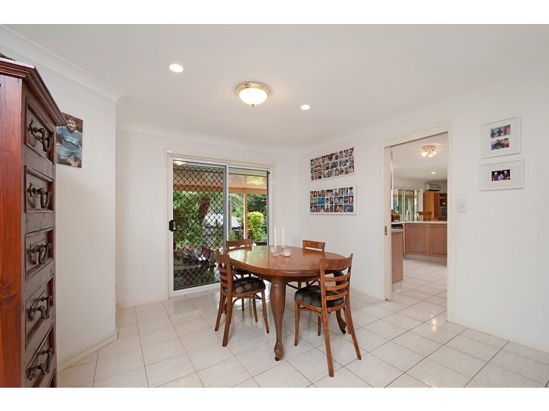 4 Gabriels Court, Robina QLD 4226