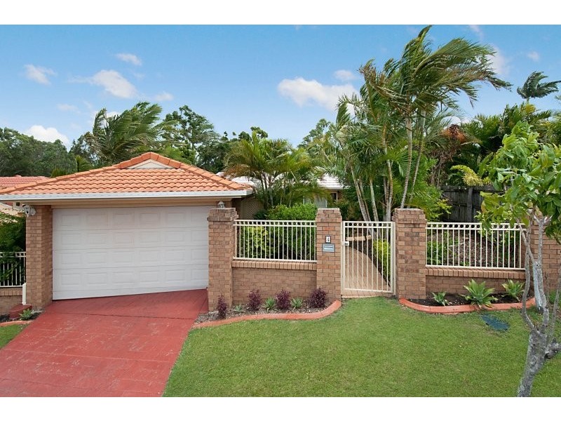 4 Gabriels Court, Robina QLD 4226