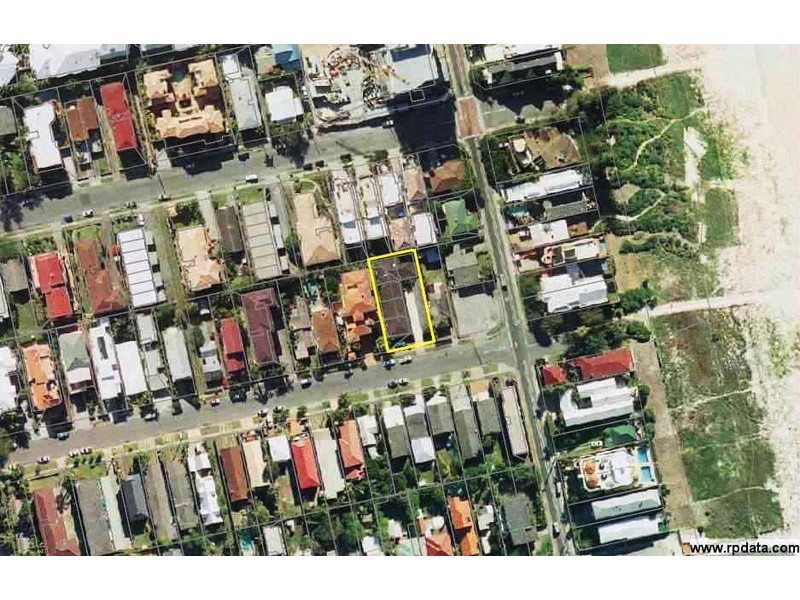 2/ 7 Sunbrite Avenue, Mermaid Beach QLD 4218