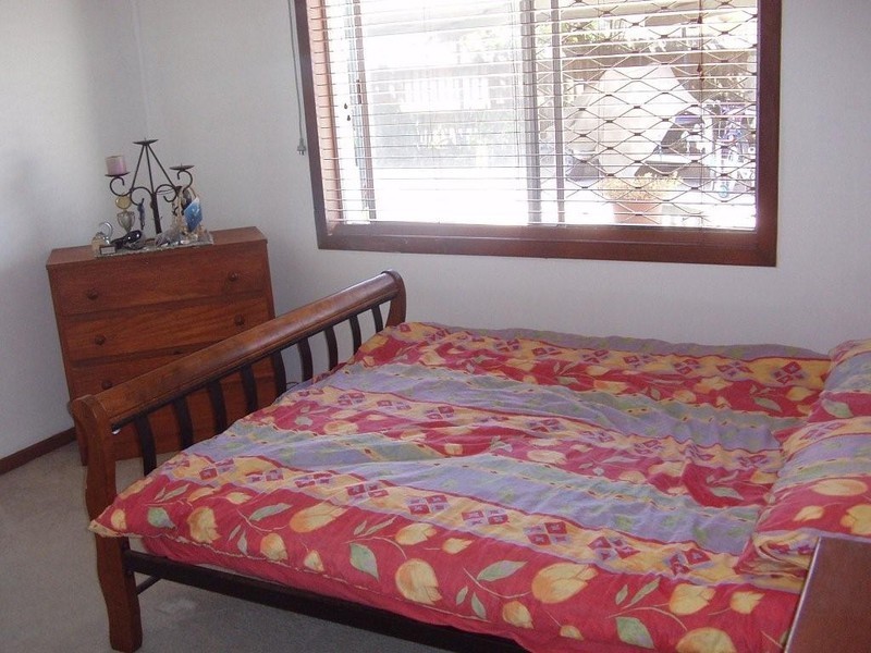 2/ 7 Sunbrite Avenue, Mermaid Beach QLD 4218