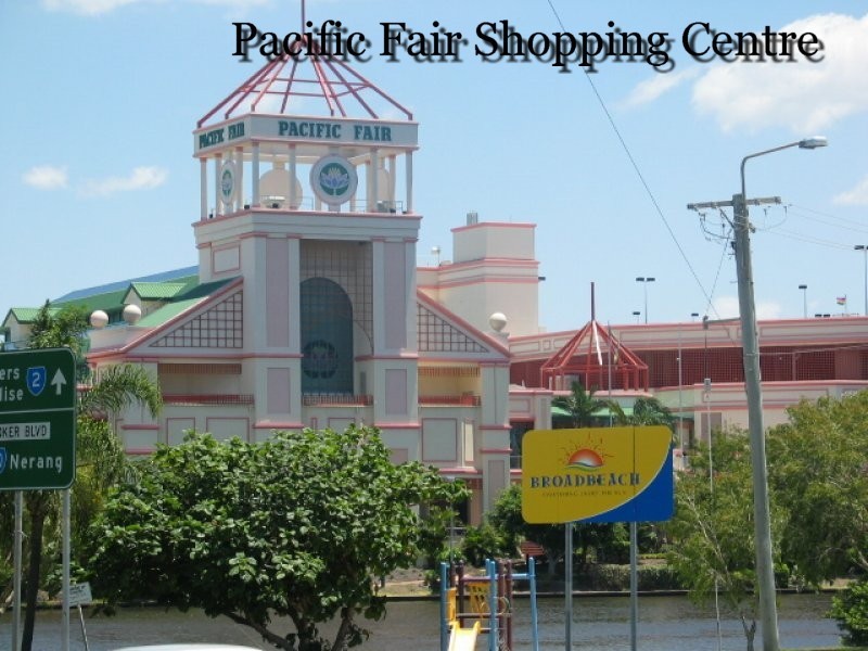 2/ 7 Sunbrite Avenue, Mermaid Beach QLD 4218