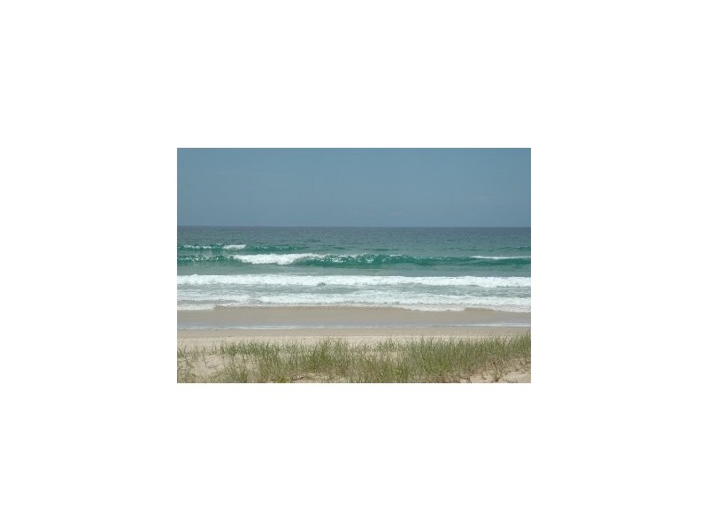 2/ 7 Sunbrite Avenue, Mermaid Beach QLD 4218