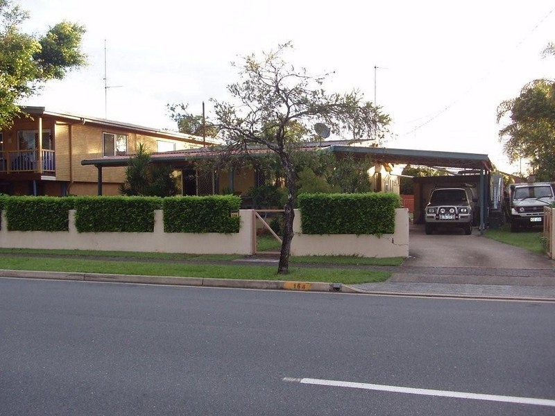162 Sunshine Parade, Miami QLD 4220
