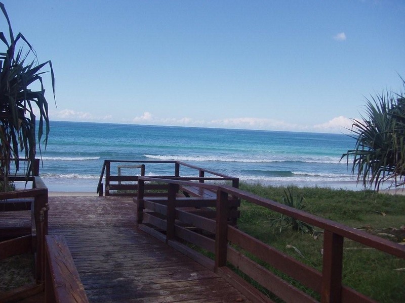 16/15 Surf Street, Mermaid Beach QLD 4218