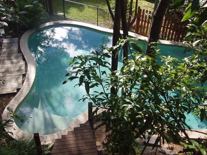 13 Dulcie Drive, Burleigh Heads QLD 4220