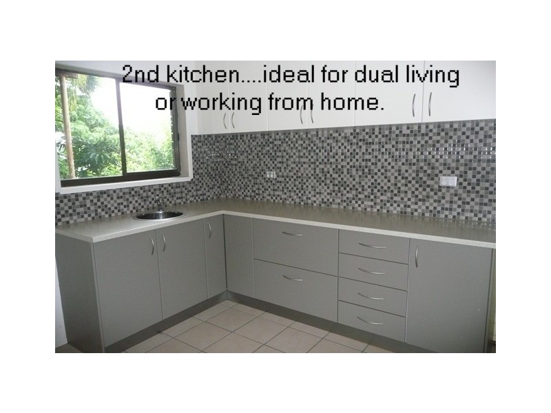 13 Dulcie Drive, Burleigh Heads QLD 4220